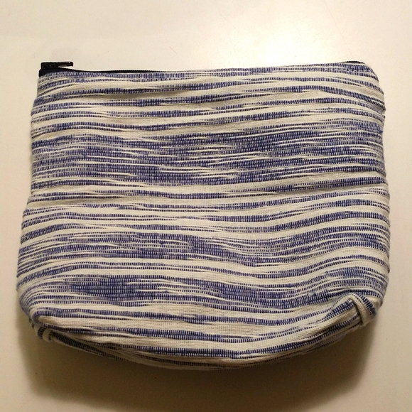 Piece & Co. Makeup Bag - Picture 1 of 4